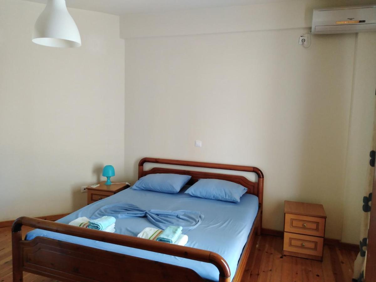 Magic Ionian Apartments & Rooms Himare Exterior photo