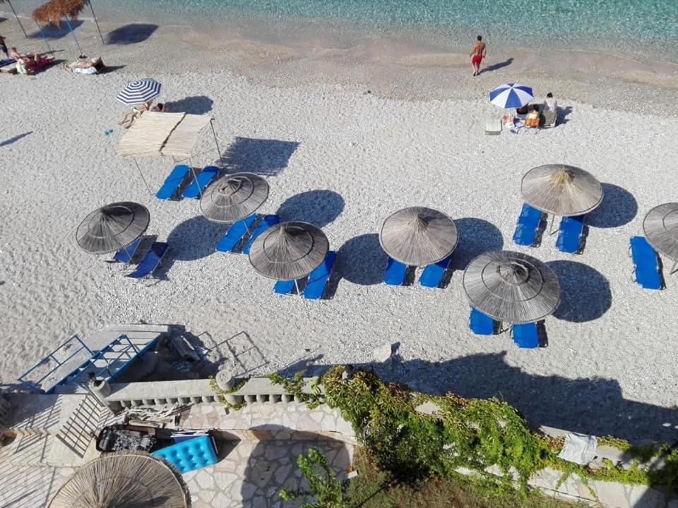 Magic Ionian Apartments & Rooms Himare Exterior photo