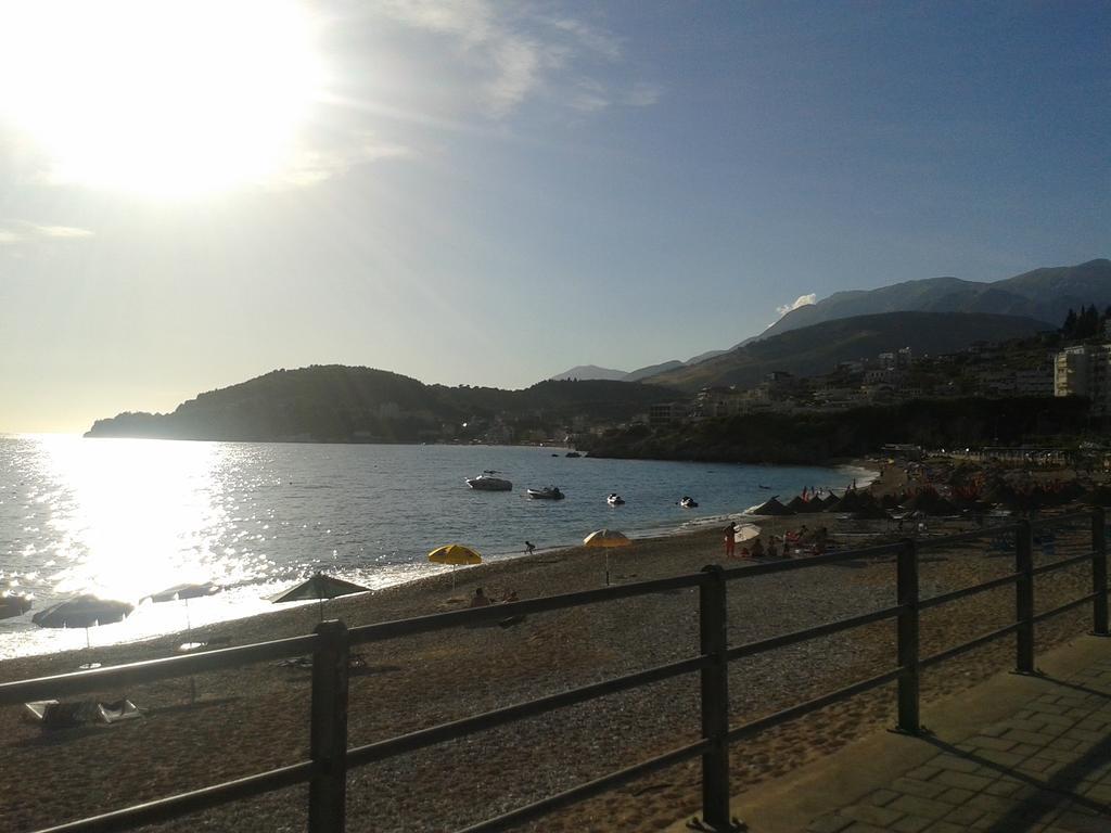 Magic Ionian Apartments & Rooms Himare Exterior photo